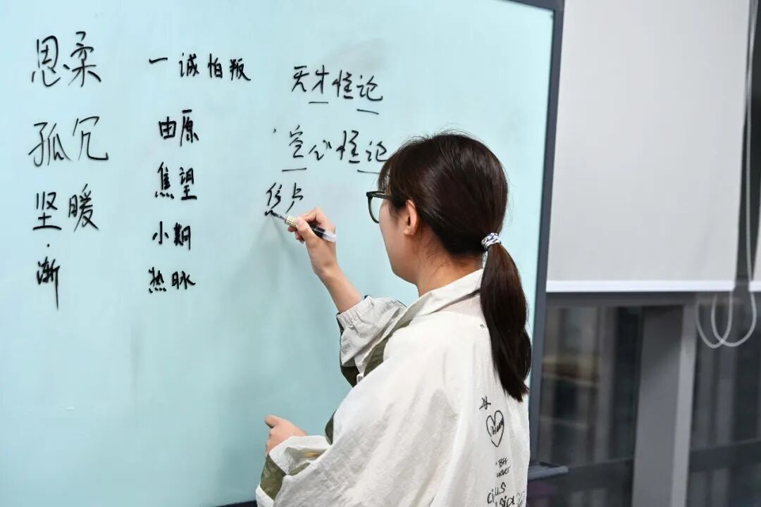 T.School夏校活动现场