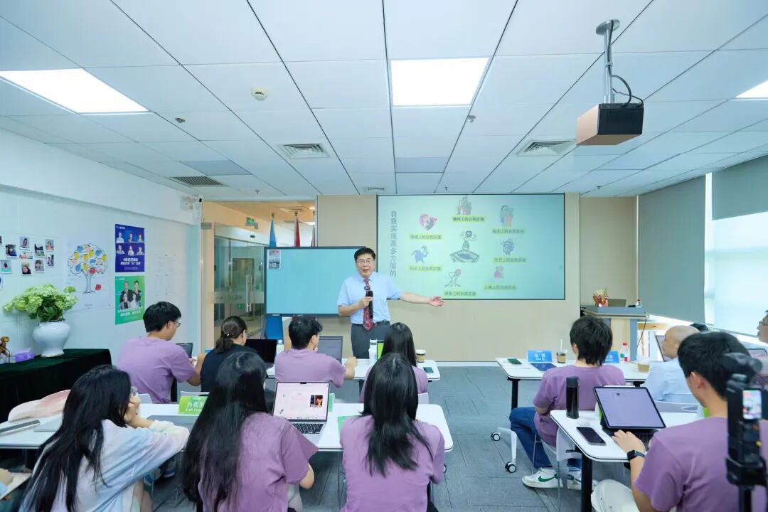 T.School夏校活动现场